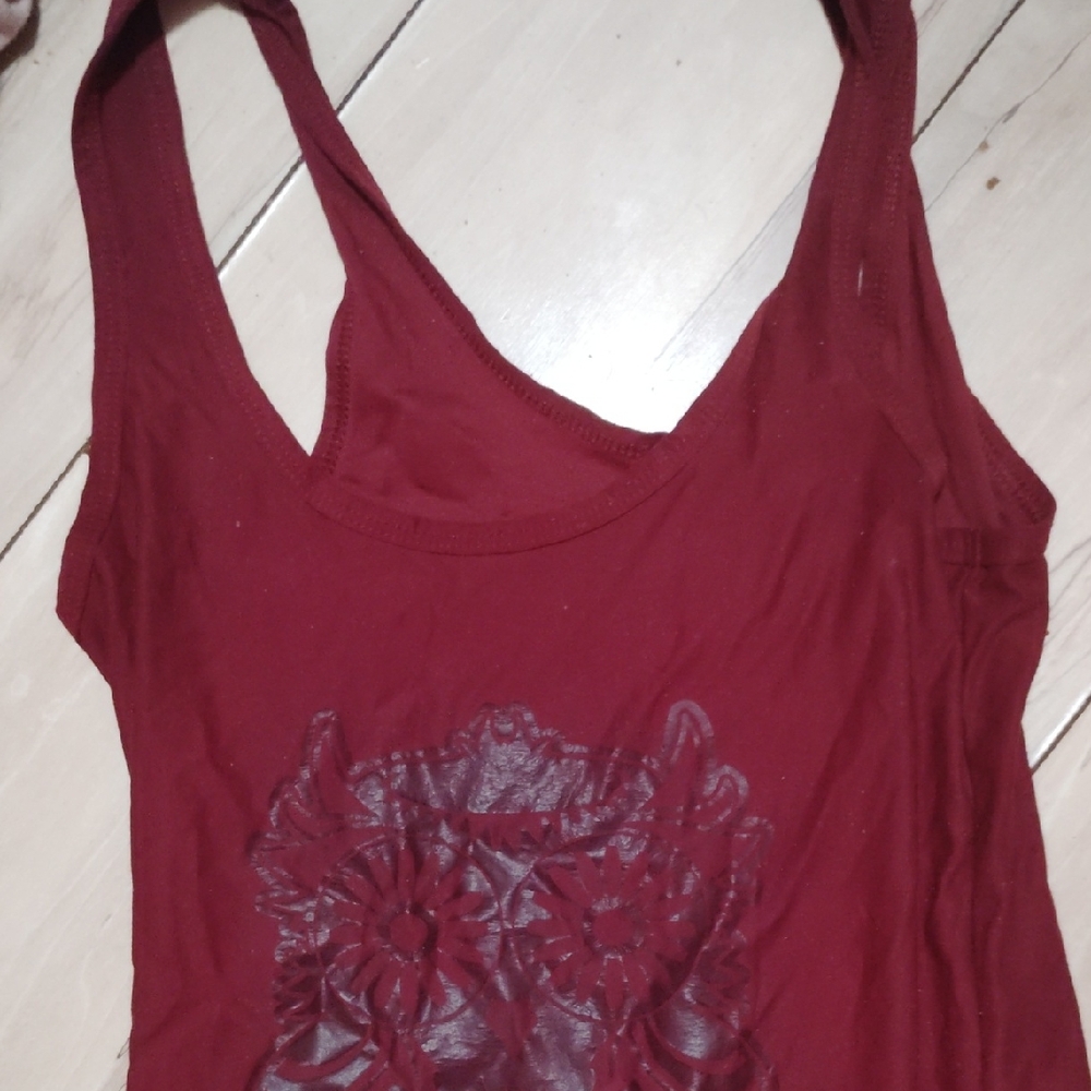 Women's Burgundy Tank Top